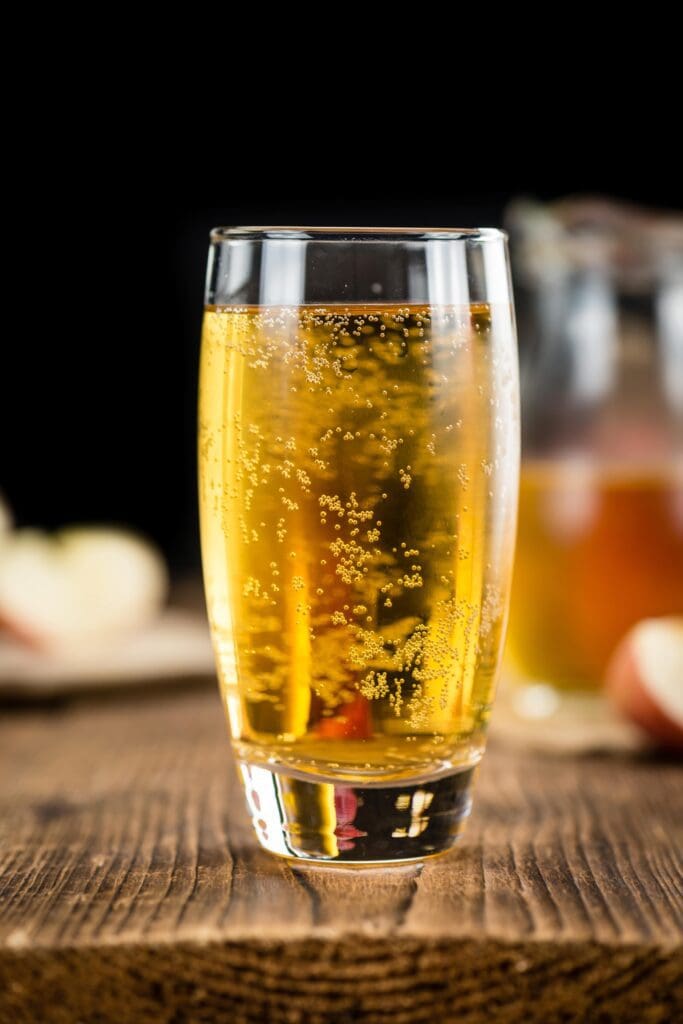 Cider Pour