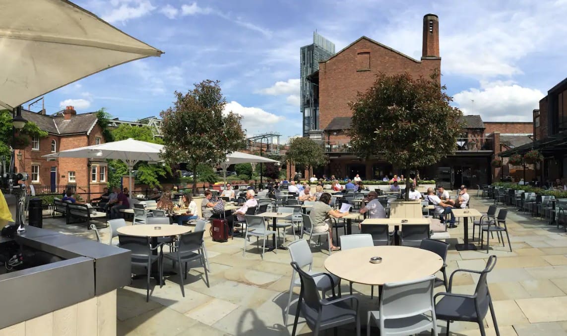 Dukes 92 Beer Garden